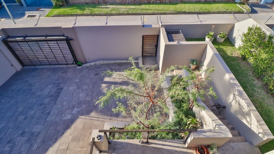 5 Bedroom Property for Sale in Humerail Eastern Cape